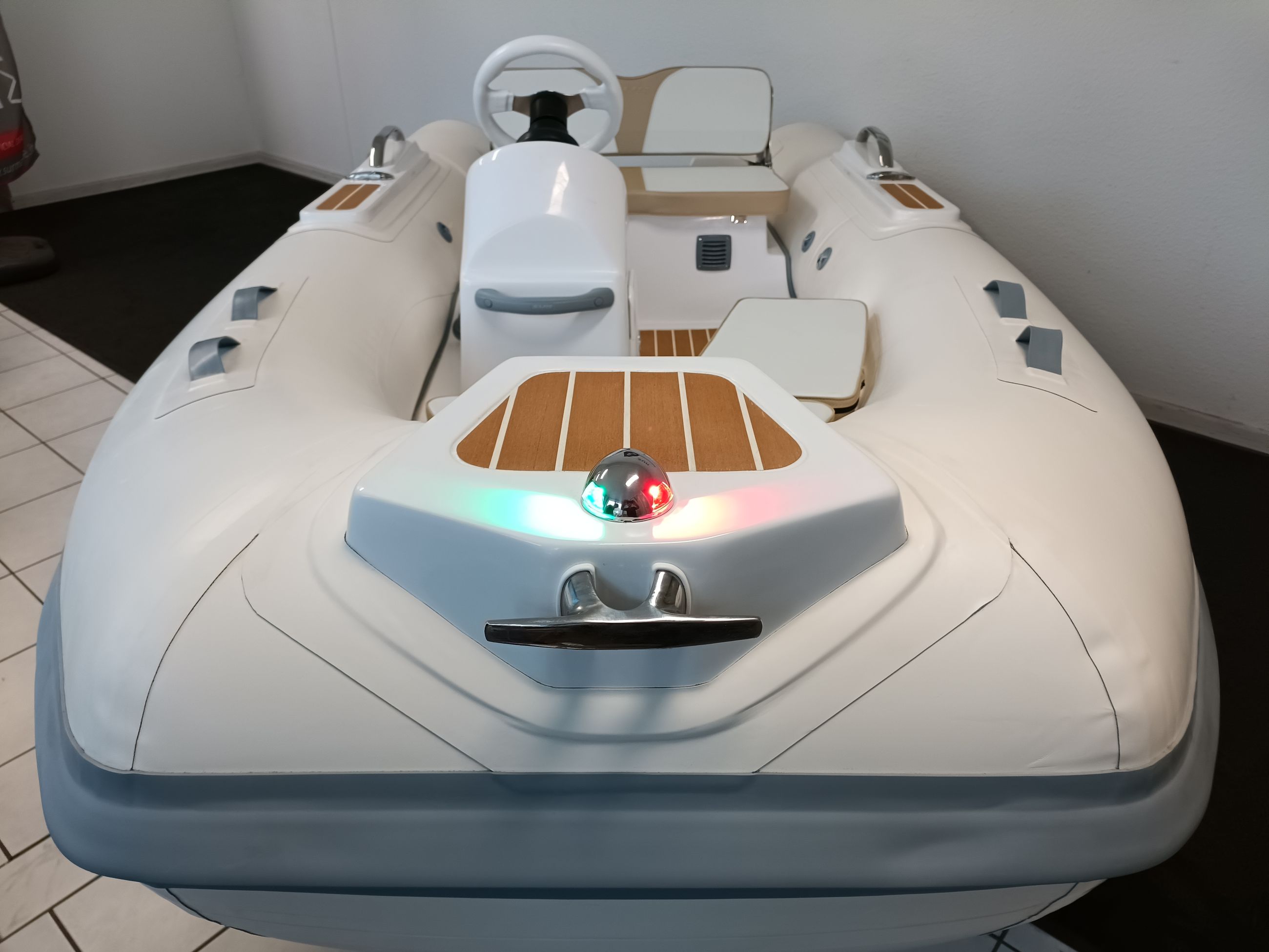 SUR Marine Tender Front in Ausstellung Lemgo